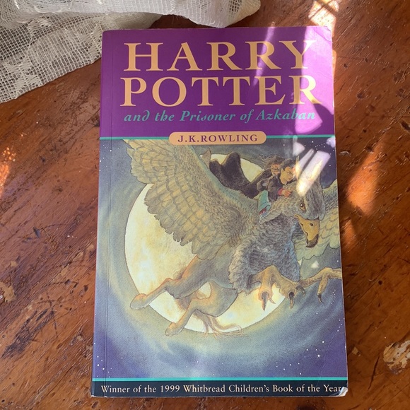 Harry Potter Books Philosopher’s Stone, Chamber of Secrets & Prisoner of Azkaban - Picture 7 of 8